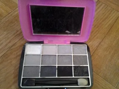 Photo 1 de palette "rock'n color"