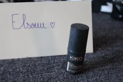 Photo 1 de Full Protection stick foundation