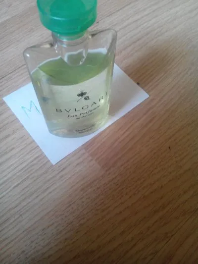 Photo 1 de Eau Parfumée au Thé Vert