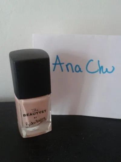 Photo 1 de Vernis Rose/beige
