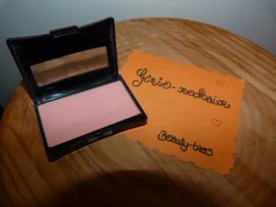 Photo 1 de Blush naturel Voile de couleur Bonne mine