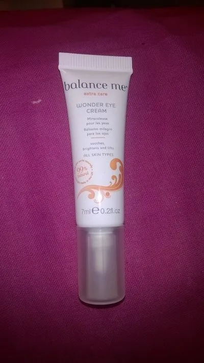 Photo 1 de wonder eye cream