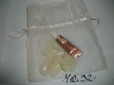 Photo 1 de Faux ongles