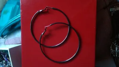 Photo 1 de creoles gris fonce presque noir