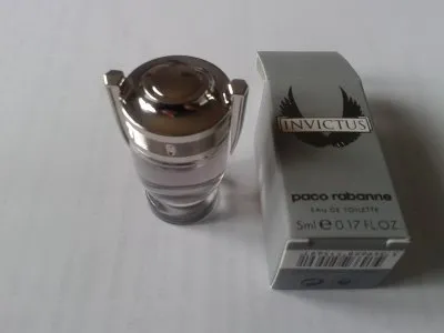Photo 1 de Invictus miniature