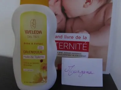 Photo 1 de Huile de toilette bébé au Calendula
