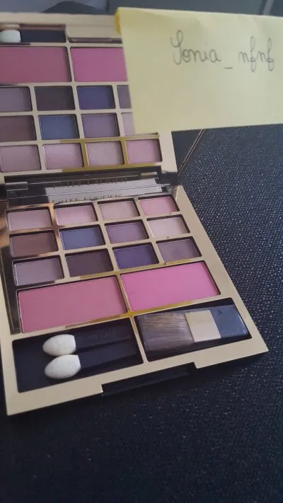 Photo 1 de Palette Fards et Blush