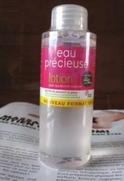 Photo 1 de lotion eau précieuse