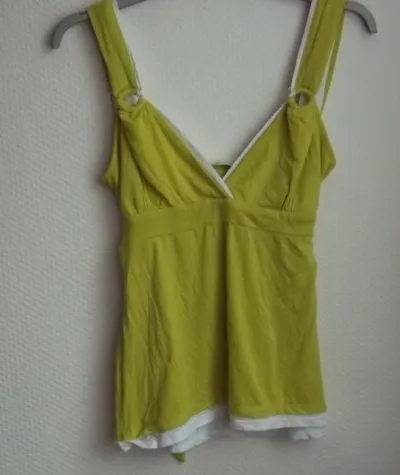 Photo 1 de Petit Top Vert Pomme avec Doublure