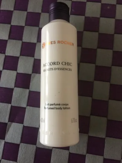 Photo 1 de Lait parfumé