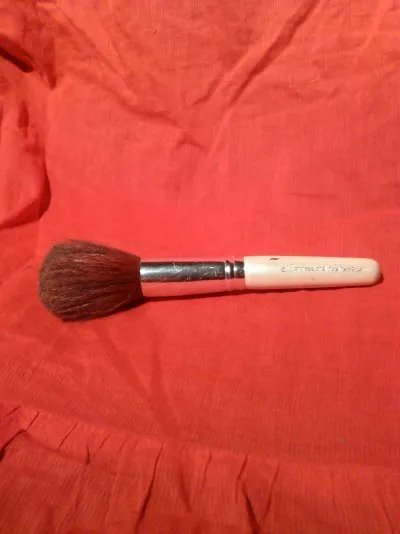 Photo 1 de gros pinceau (pour poudre)