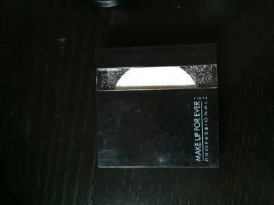 Photo 1 de Ombre paupieres