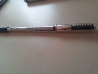 Photo 1 de Precision eyebrow pencil