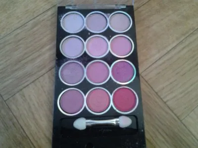 Photo 1 de palette superstar "rose de star"