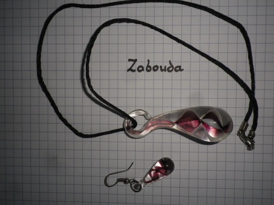 Photo 2 de collier + 1 BO verre blanc+violet
