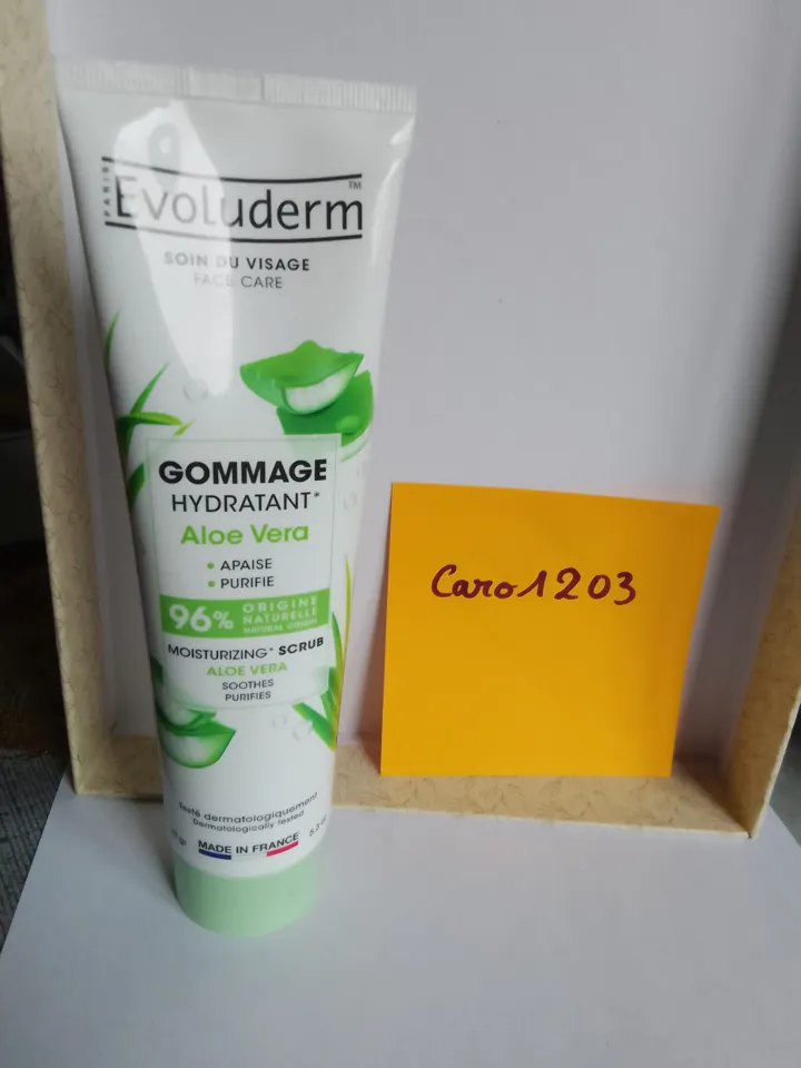 Gommage visage, Evoluderm