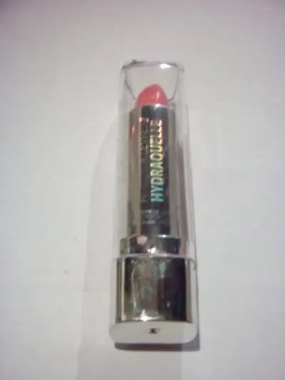rouge a levre, Modélite