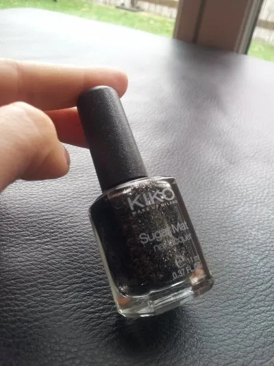 Vernis Sugar mat Noir, KIKO