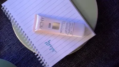 neovadiol lumière, Laboratoires Vichy