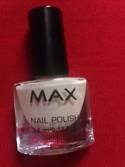 vernis, Max