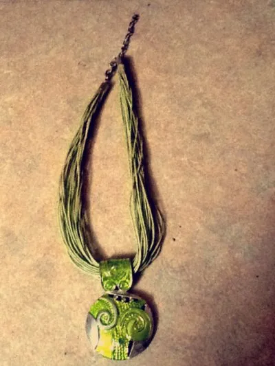 collier rond, vintage., Bijoux Brigitte