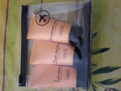 trousse gel douche, Galeries Lafayette