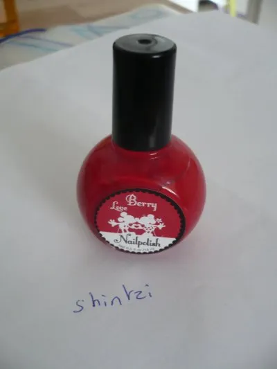 Vernis Berry love, H&M