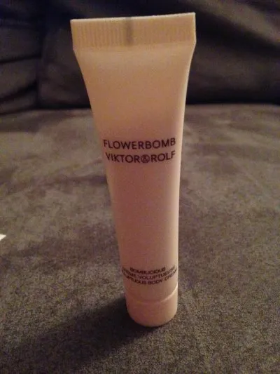 flowerbomb, Viktor & Rolf