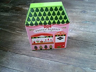 Boite pretty parfait, Benefit