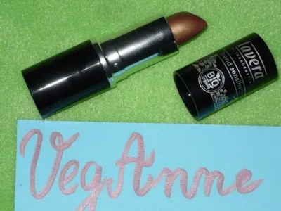 Rouge à lèvres bio marron glacé, Lavera