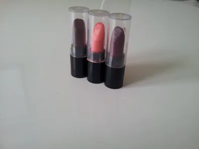 mini rouges a levres, Frédéric M