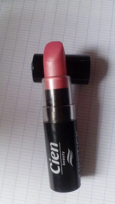 rouge à levres, Cien