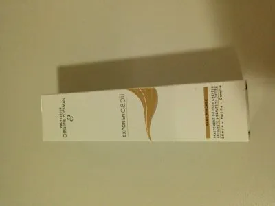 Exponen Capil, Agnès b.