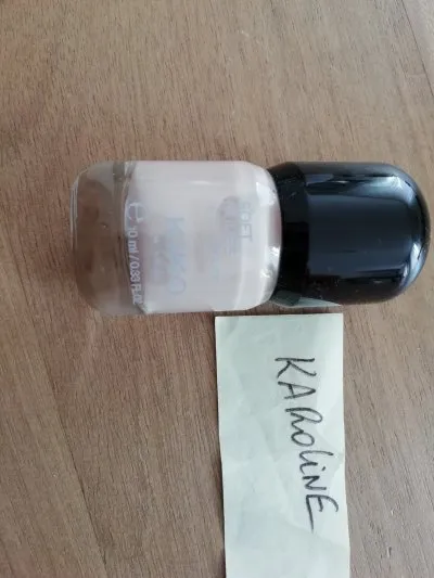 Vernis à ongles nude, KIKO