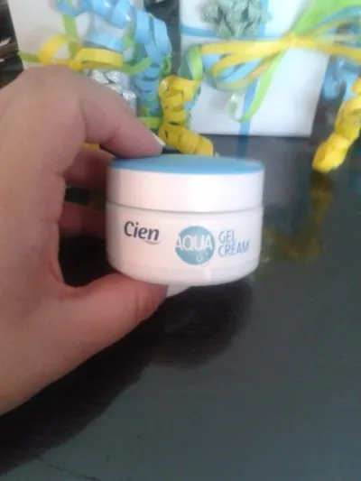 Crème gel, Cien