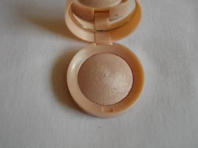 Ombre à paupières, Bourjois