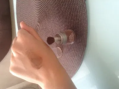 Fard à paupières, L'Oréal