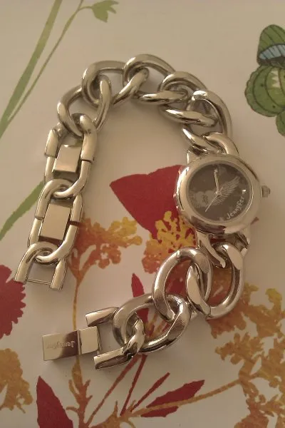 montre Jennyfer, Jennyfer