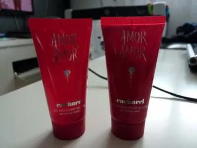 Lait pour le corps + Gel moussant, Amor Amor