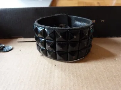 Bracelet a clou, Pimkie