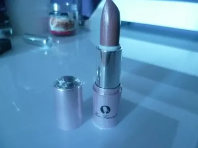 Rouge à lèvres, Too Faced