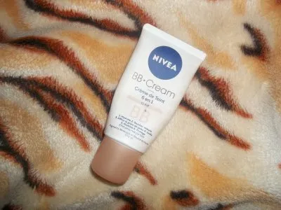 BB cream, Nivea