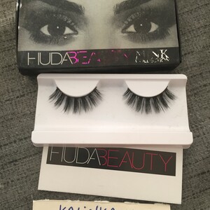 Faux cils