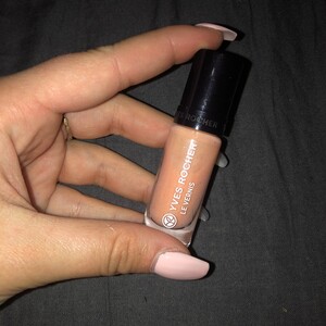 vernis rose beige pailette