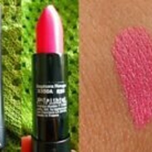 sephora rouge r33 unfaithful