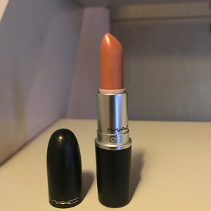 Mac rouge à lèvres Honeylove