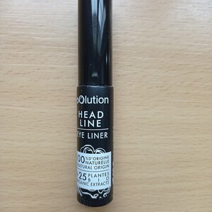 Eye Liner "Oolution" noir