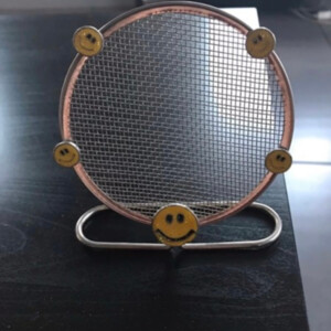 Porte boucle d'oreille