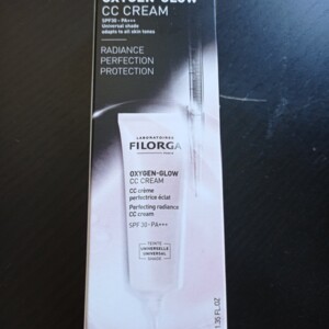 CC Cream "Oxygen-Glow" SPF30