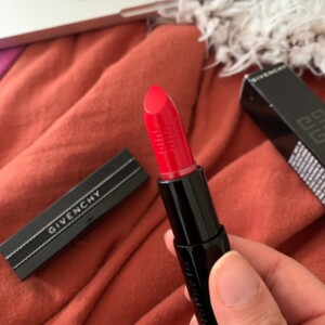 Rouge à lèvre satiné